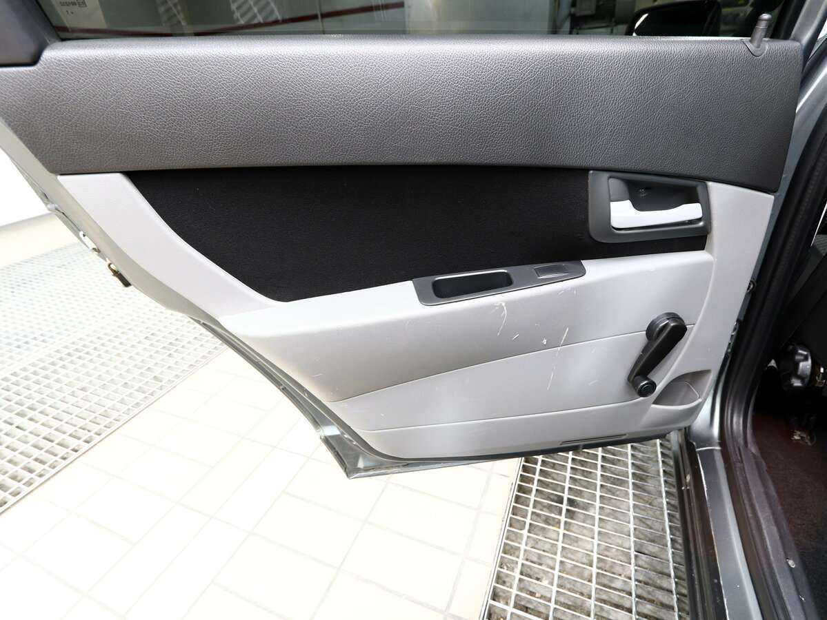 Купить Lada (ВАЗ) Priora, 2011, 128 000 км, фото №15