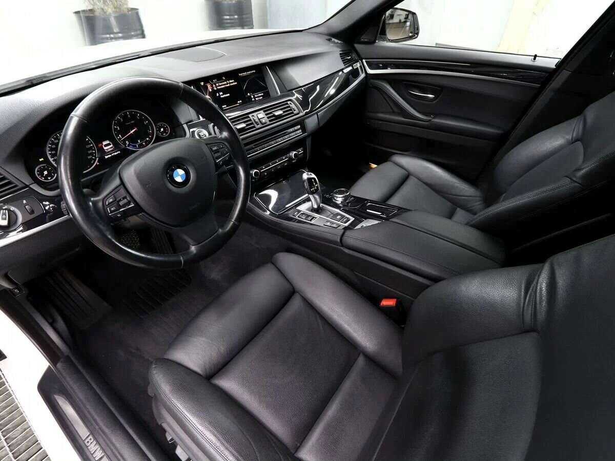 Купить BMW 5 серии 528i xDrive, 2016, 68 000 км, фото №8