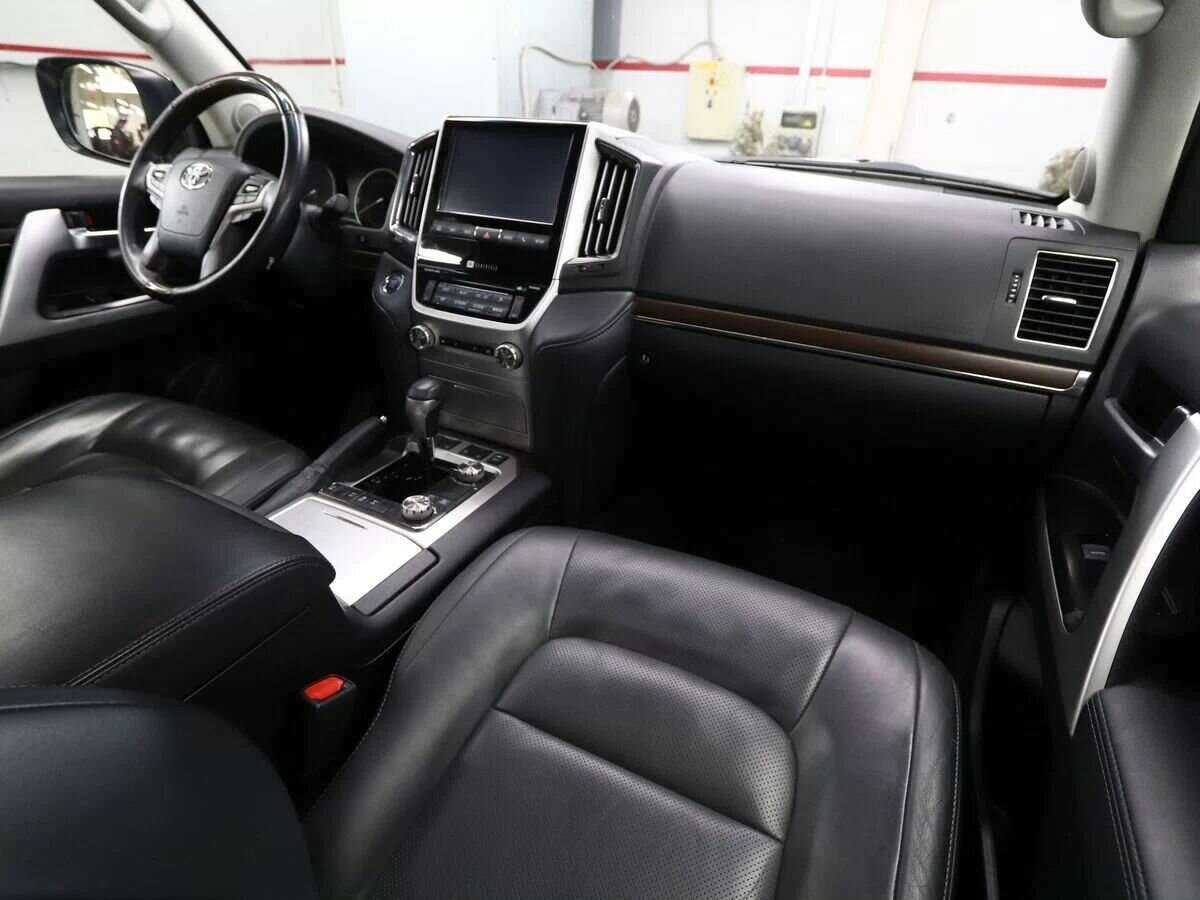 Купить Toyota Land Cruiser, 2019, 86 000 км, фото №9