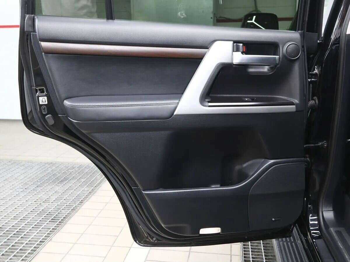 Купить Toyota Land Cruiser, 2019, 86 000 км, фото №15
