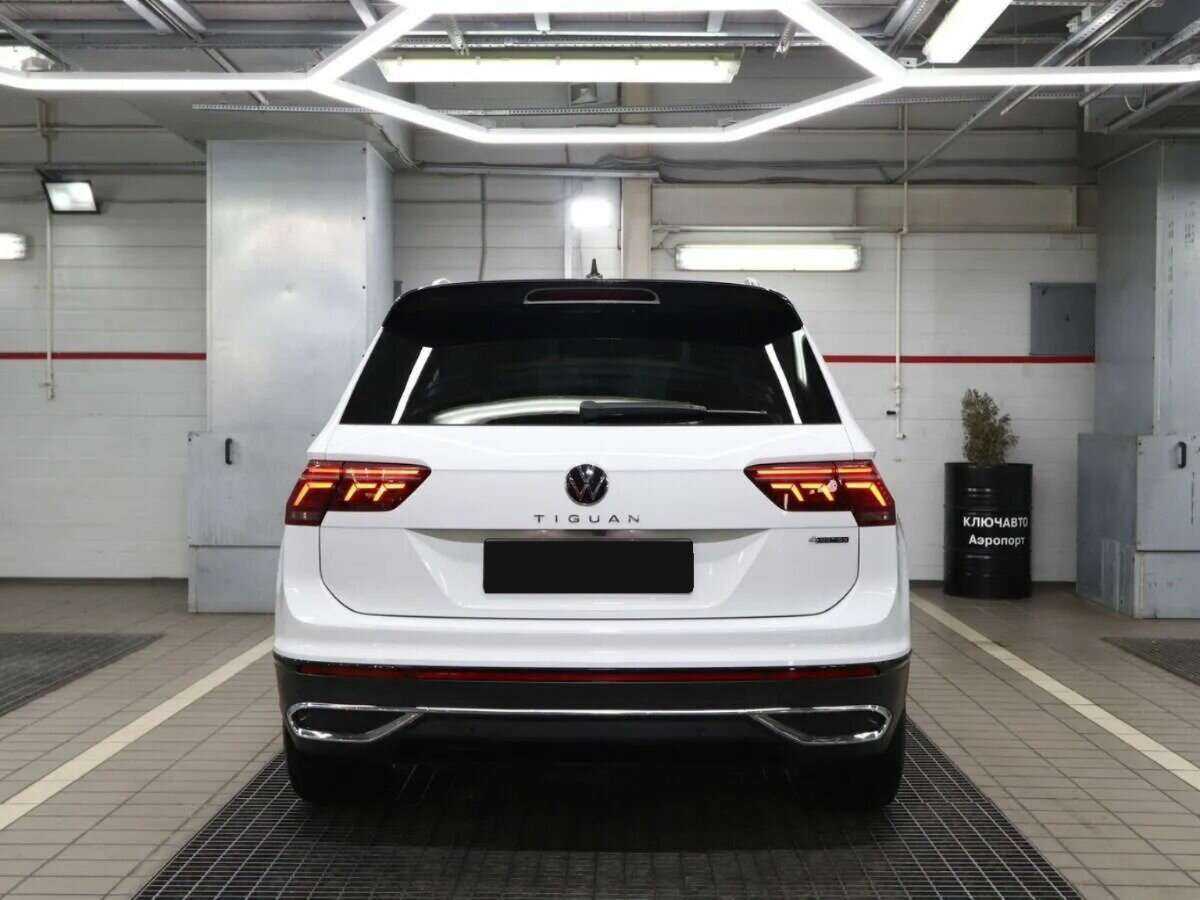 Купить Volkswagen Tiguan, 2021, 64 000 км, фото №4