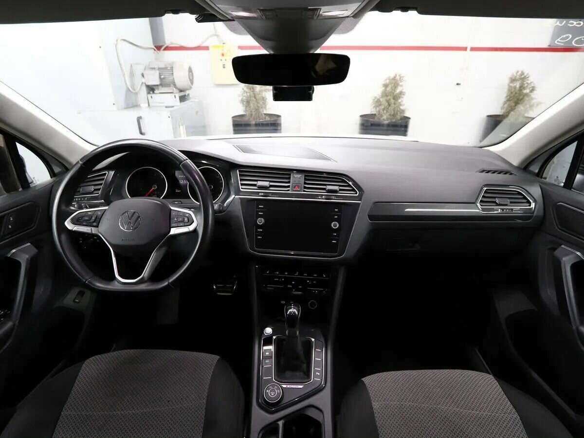 Купить Volkswagen Tiguan, 2021, 64 000 км, фото №17