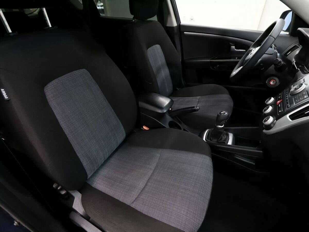 Купить Kia Ceed, 2010, 210 910 км, фото №12