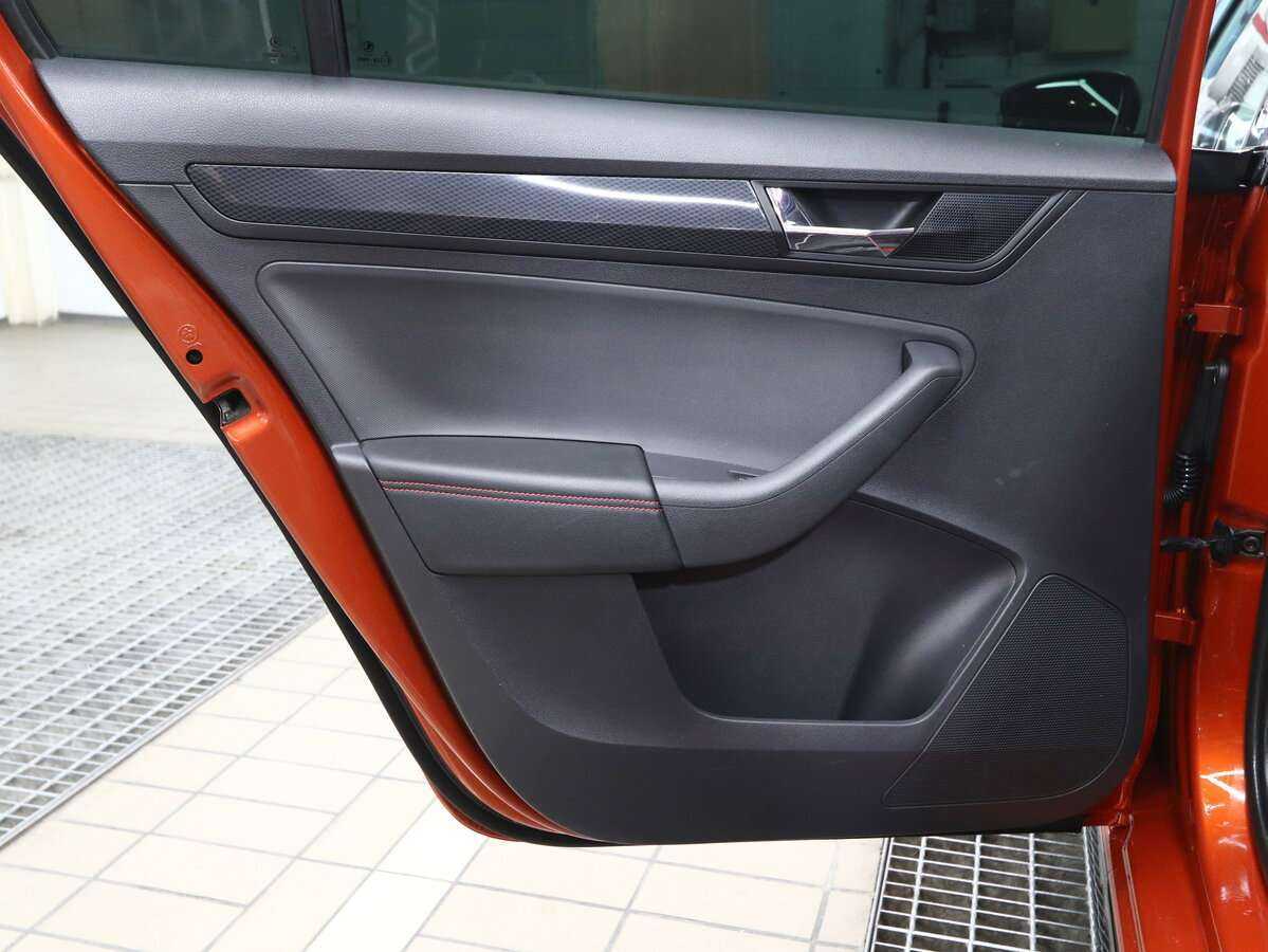 Купить Skoda Rapid, 2018, 132 000 км, фото №12