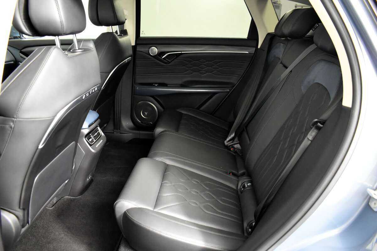 Купить Voyah Free EVR, 2022, 32 690 км, фото №18