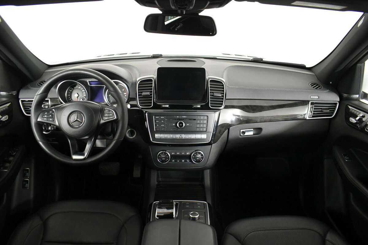 Купить Mercedes-Benz GLS 350 d, 2016, 130 000 км, фото №9