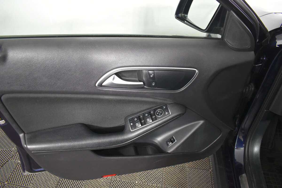 Купить Mercedes-Benz GLA 200, 2018, 182 000 км, фото №11