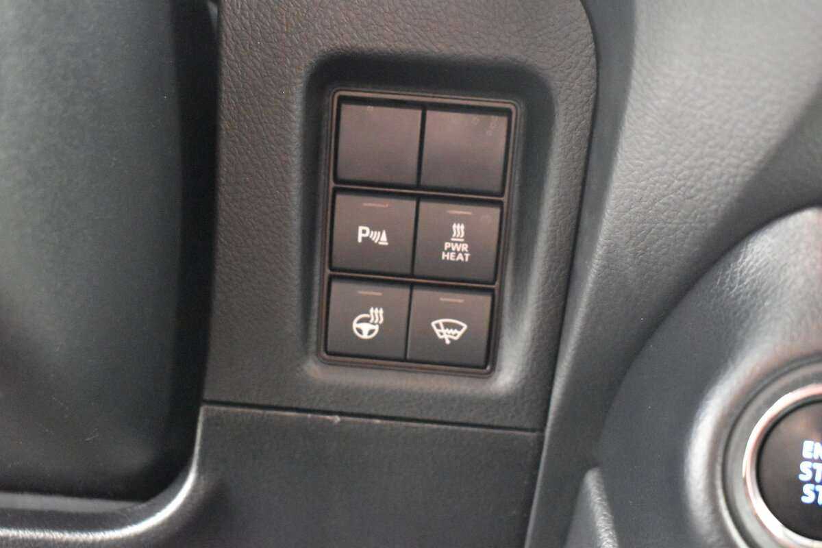 Купить Toyota Land Cruiser Prado, 2018, 93 000 км, фото №12