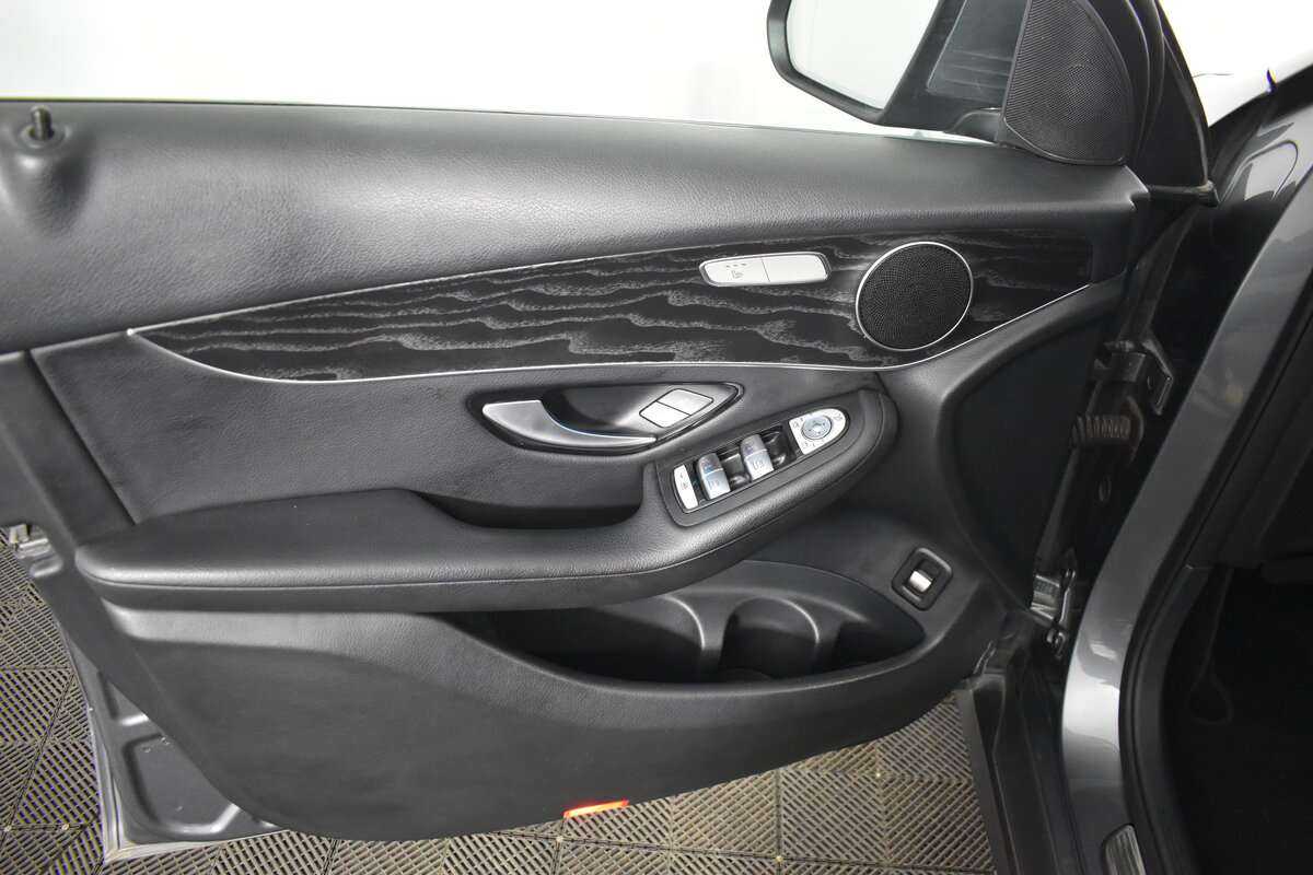 Купить Mercedes-Benz GLC 250 d, 2015, 126 000 км, фото №14