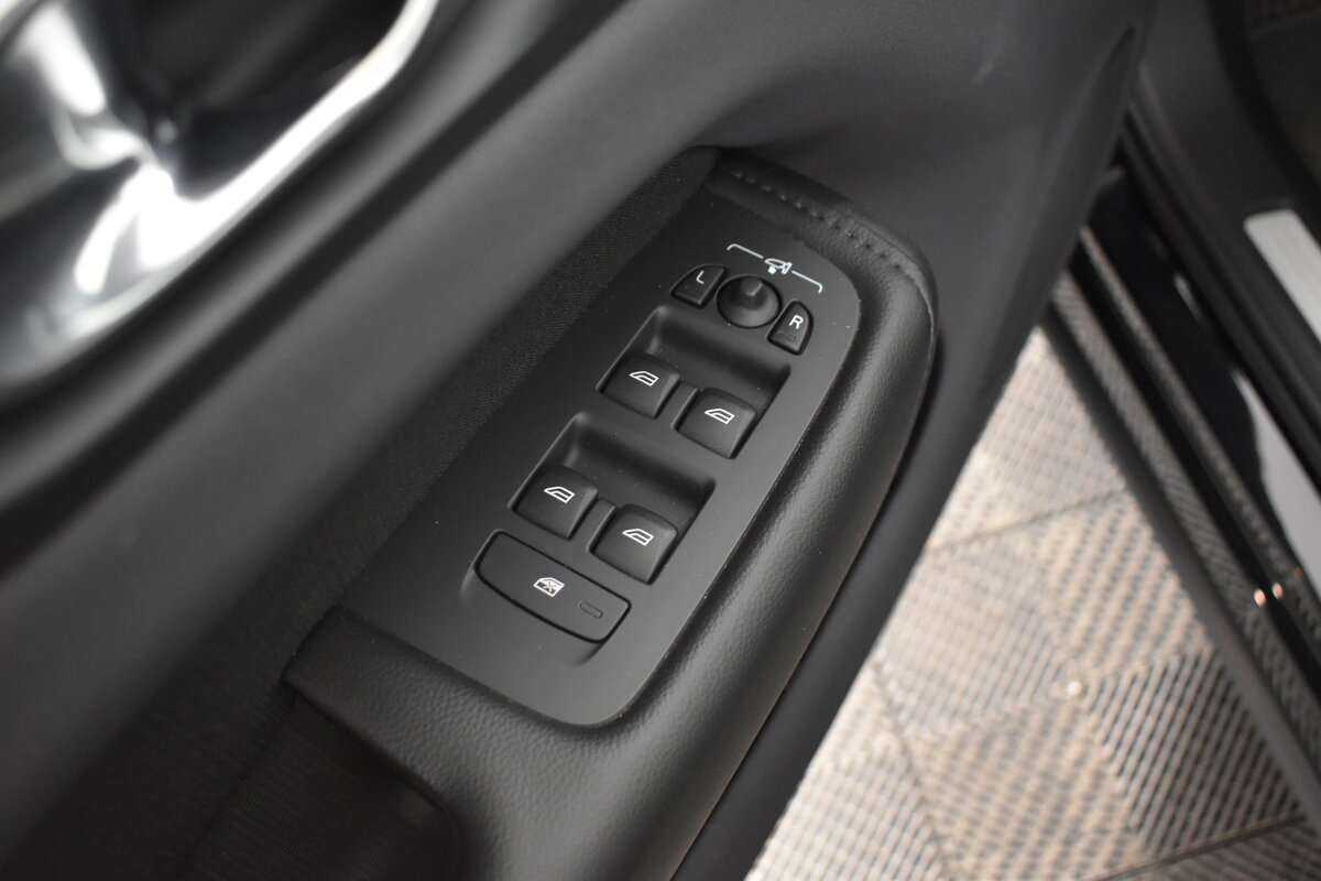 Купить Volvo XC60, 2020, 68 264 км, фото №8