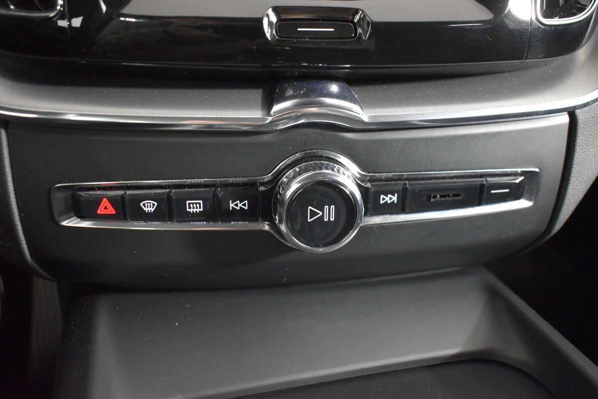 Купить Volvo XC60, 2020, 68 264 км, фото №18