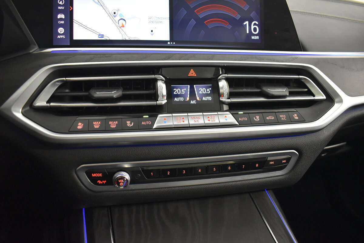 Купить BMW X7 30d, 2019, 141 000 км, фото №26