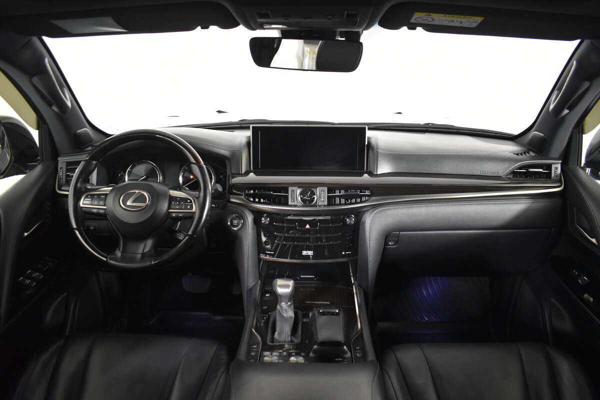 Купить Lexus LX 570, 2016, 88 001 км, фото №10