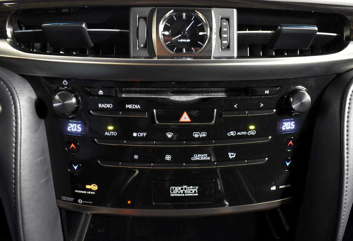 Купить Lexus LX 570, 2016, 88 001 км, фото №14