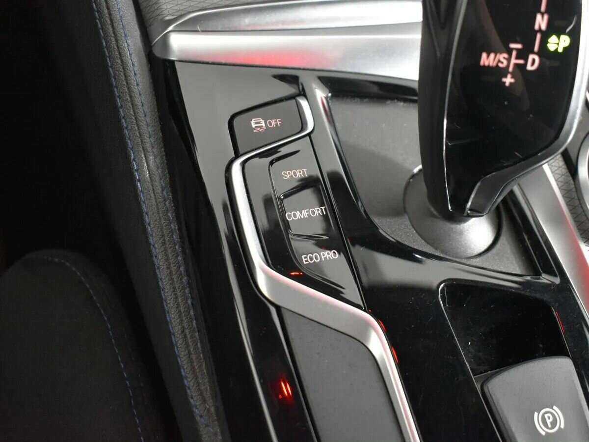 Купить BMW 5 серии 530i xDrive, 2020, 82 101 км, фото №20