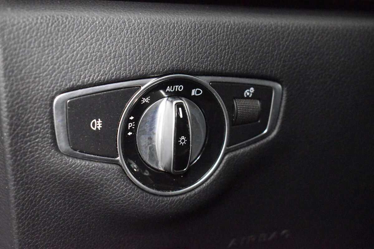 Купить Mercedes-Benz E-Класс 200, 2018, 152 241 км, фото №20