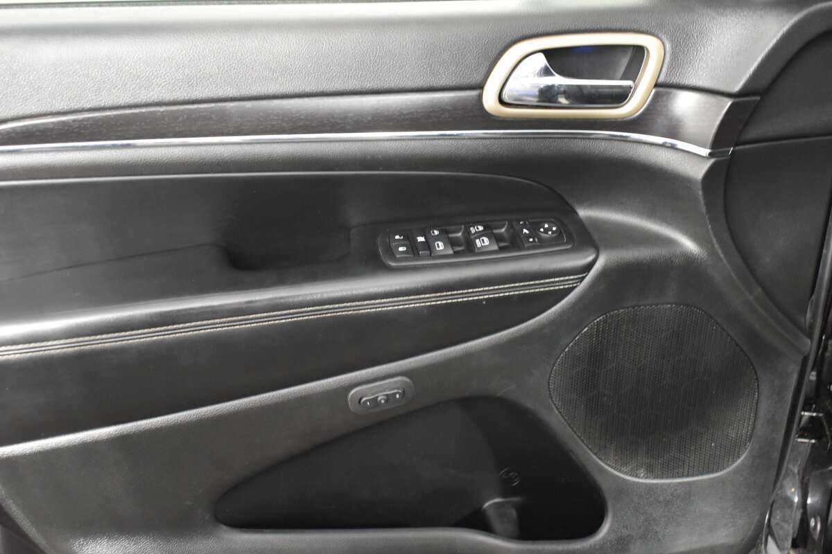 Купить Jeep Grand Cherokee, 2014, 299 803 км, фото №23