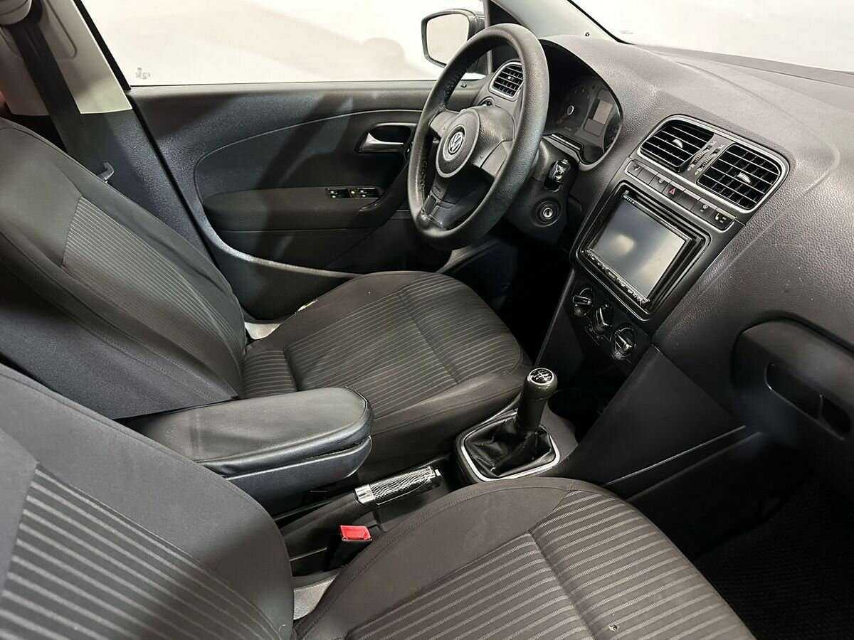 Купить Volkswagen Polo, 2011, 168 478 км, фото №10