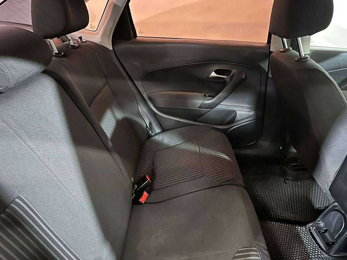 Купить Volkswagen Polo, 2011, 168 478 км, фото №11