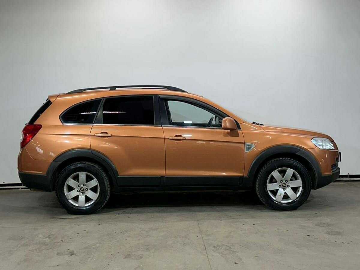 Купить Chevrolet Captiva, 2007, 223 175 км, фото №4