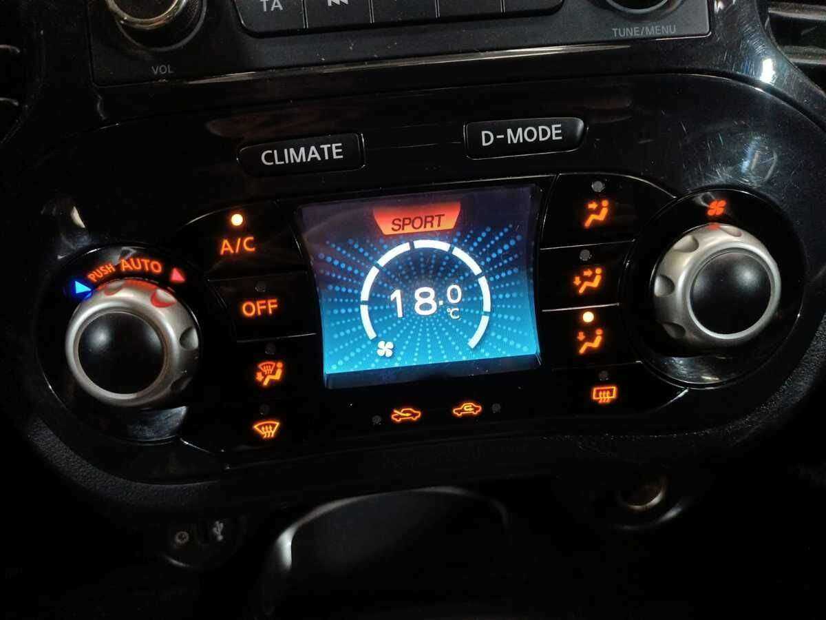 Купить Nissan Juke, 2011, 223 330 км, фото №15