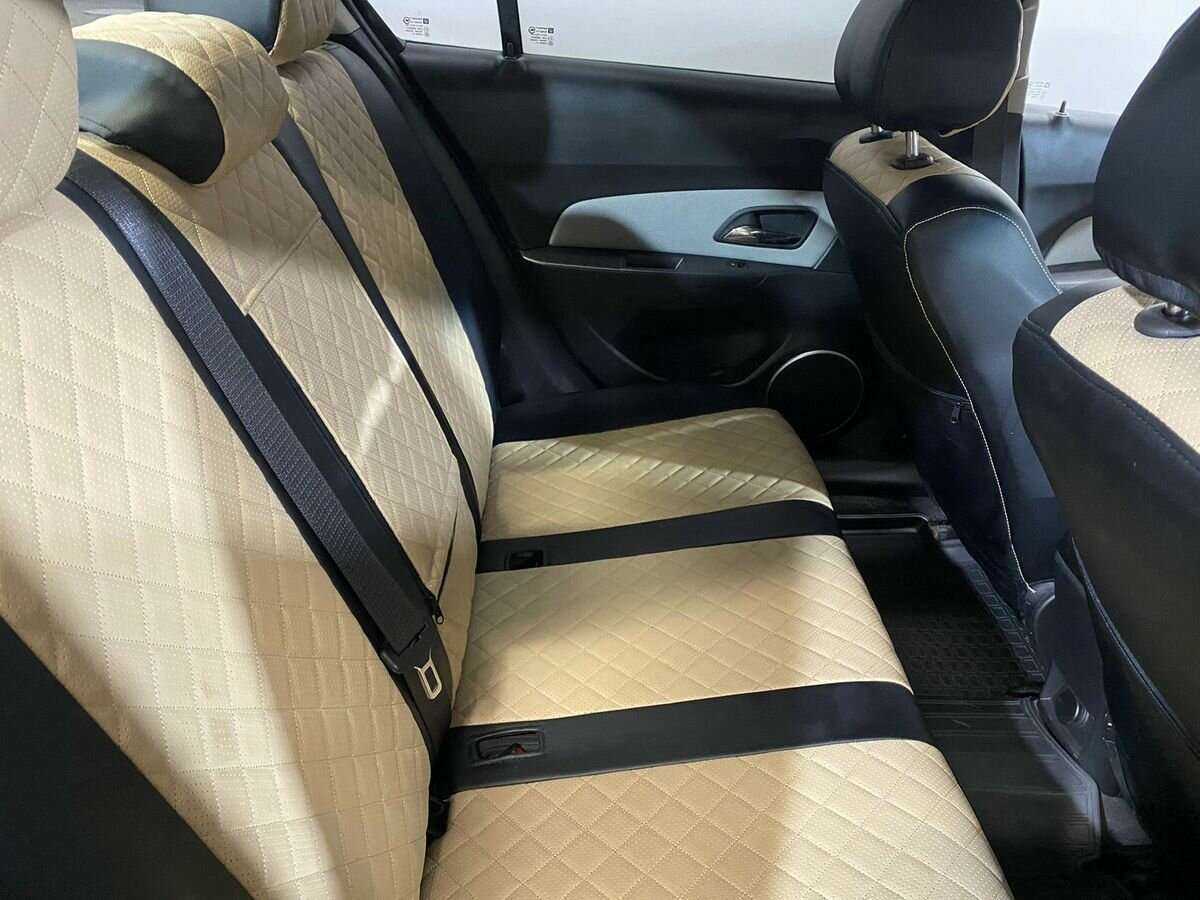 Купить Chevrolet Cruze, 2011, 176 300 км, фото №11