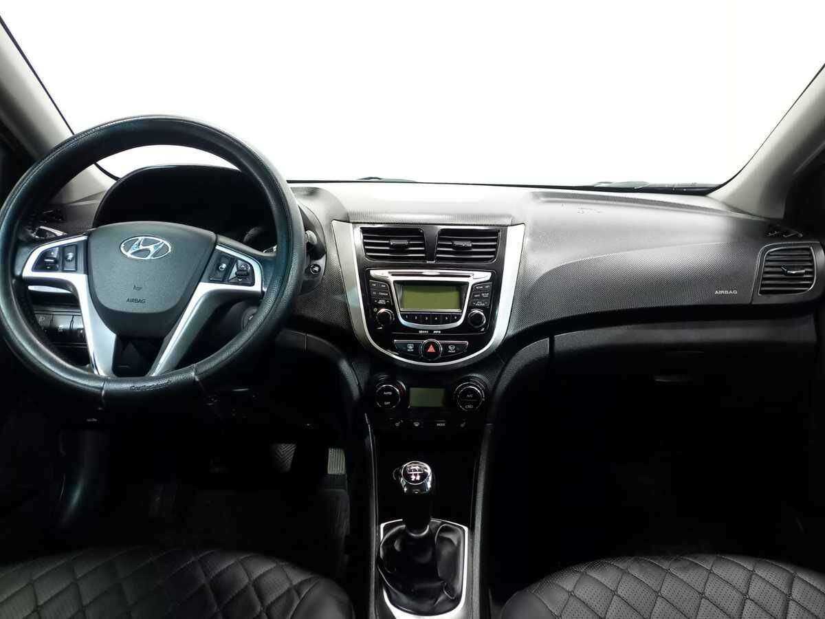 Купить Hyundai Solaris, 2011, 103 000 км, фото №9