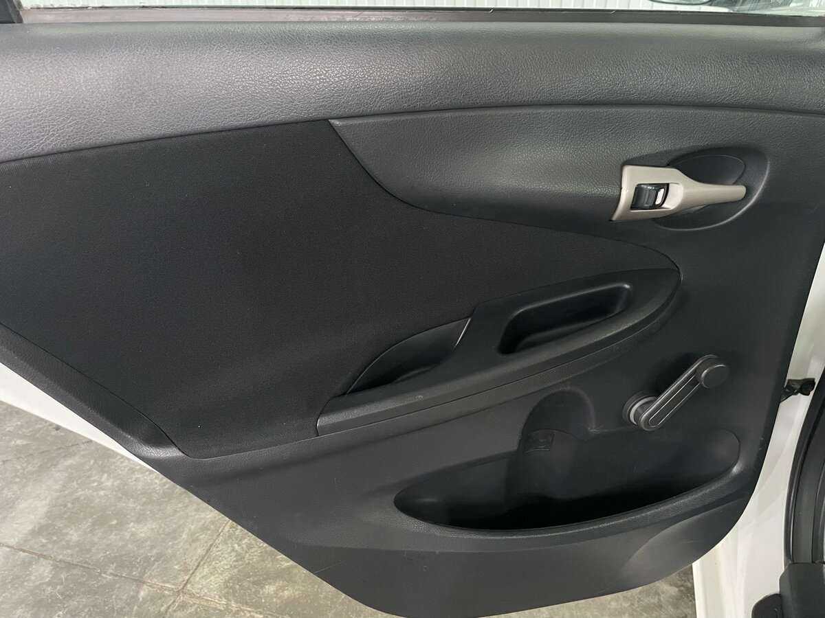 Купить Toyota Corolla, 2008, 321 775 км, фото №18