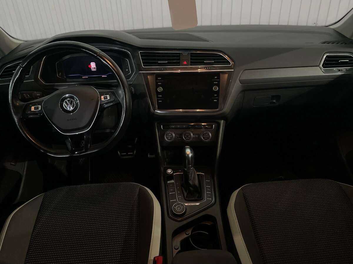 Купить Volkswagen Tiguan, 2019, 50 846 км, фото №10