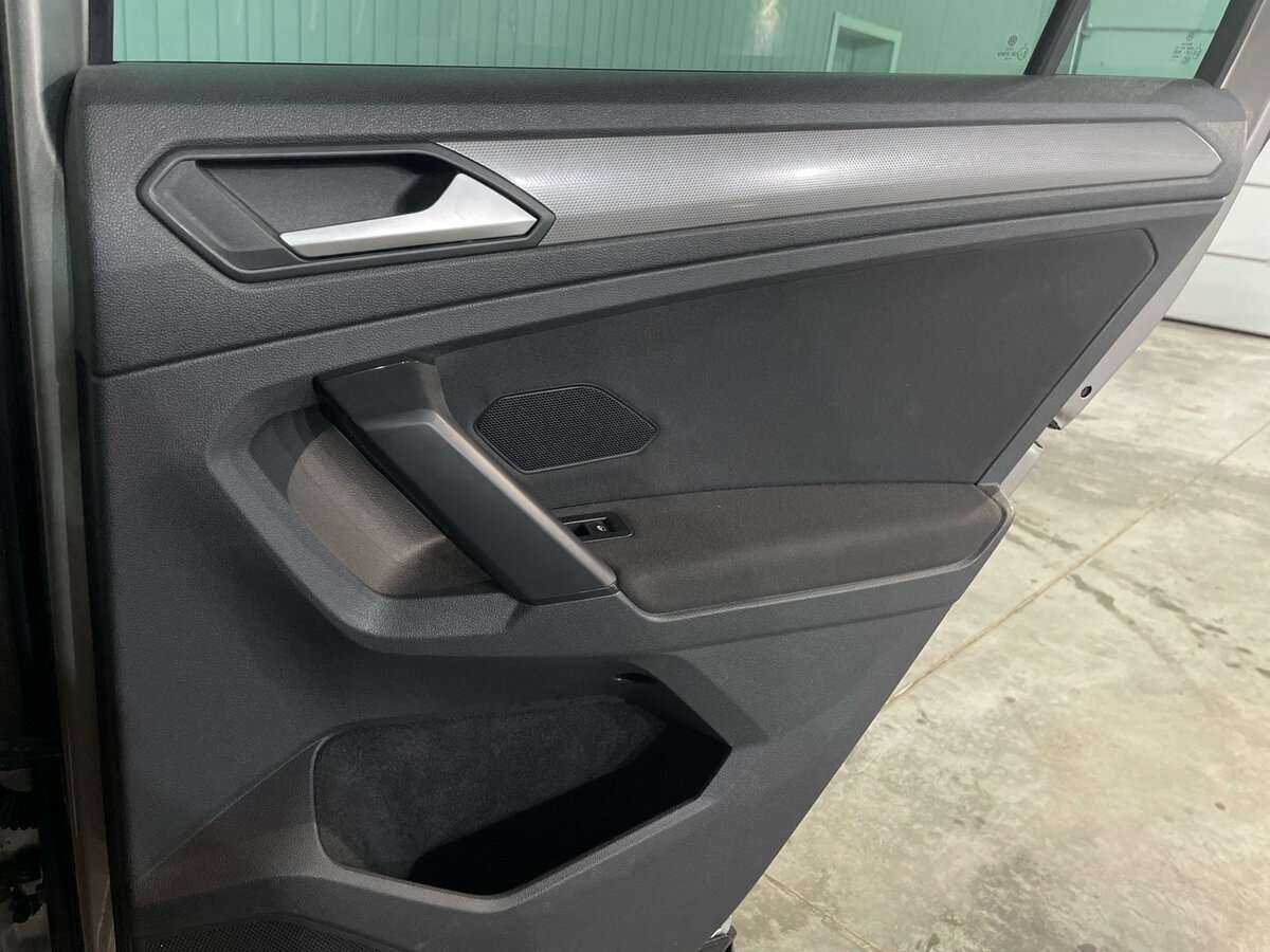 Купить Volkswagen Tiguan, 2019, 50 846 км, фото №25