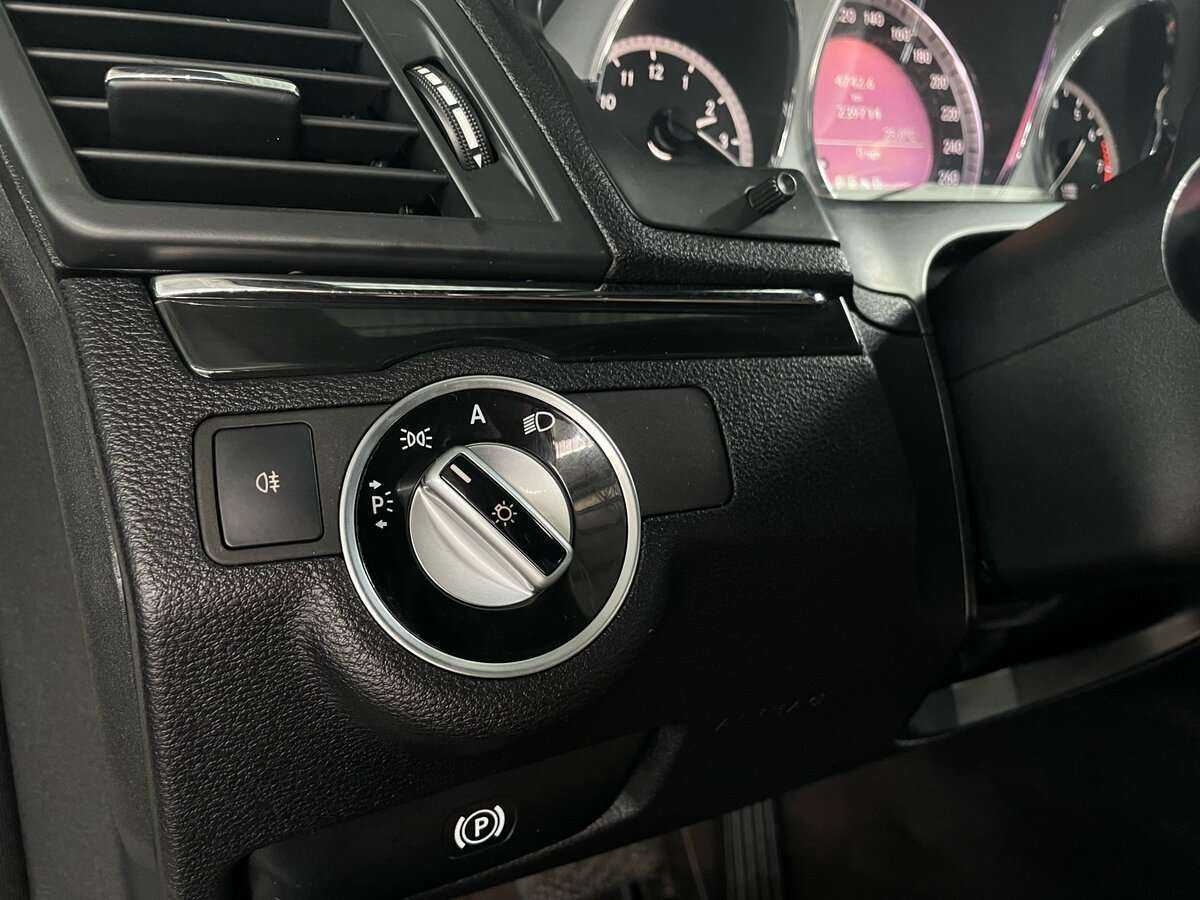 Купить Mercedes-Benz E-Класс 250 5G-Tronic, 2011, 238 437 км, фото №15
