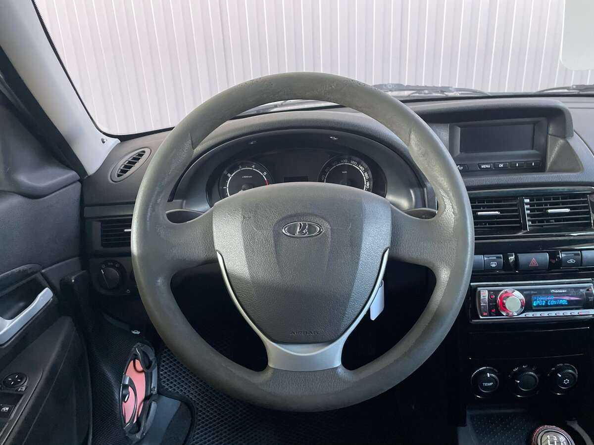 Купить Lada (ВАЗ) Priora, 2014, 220 000 км, фото №10