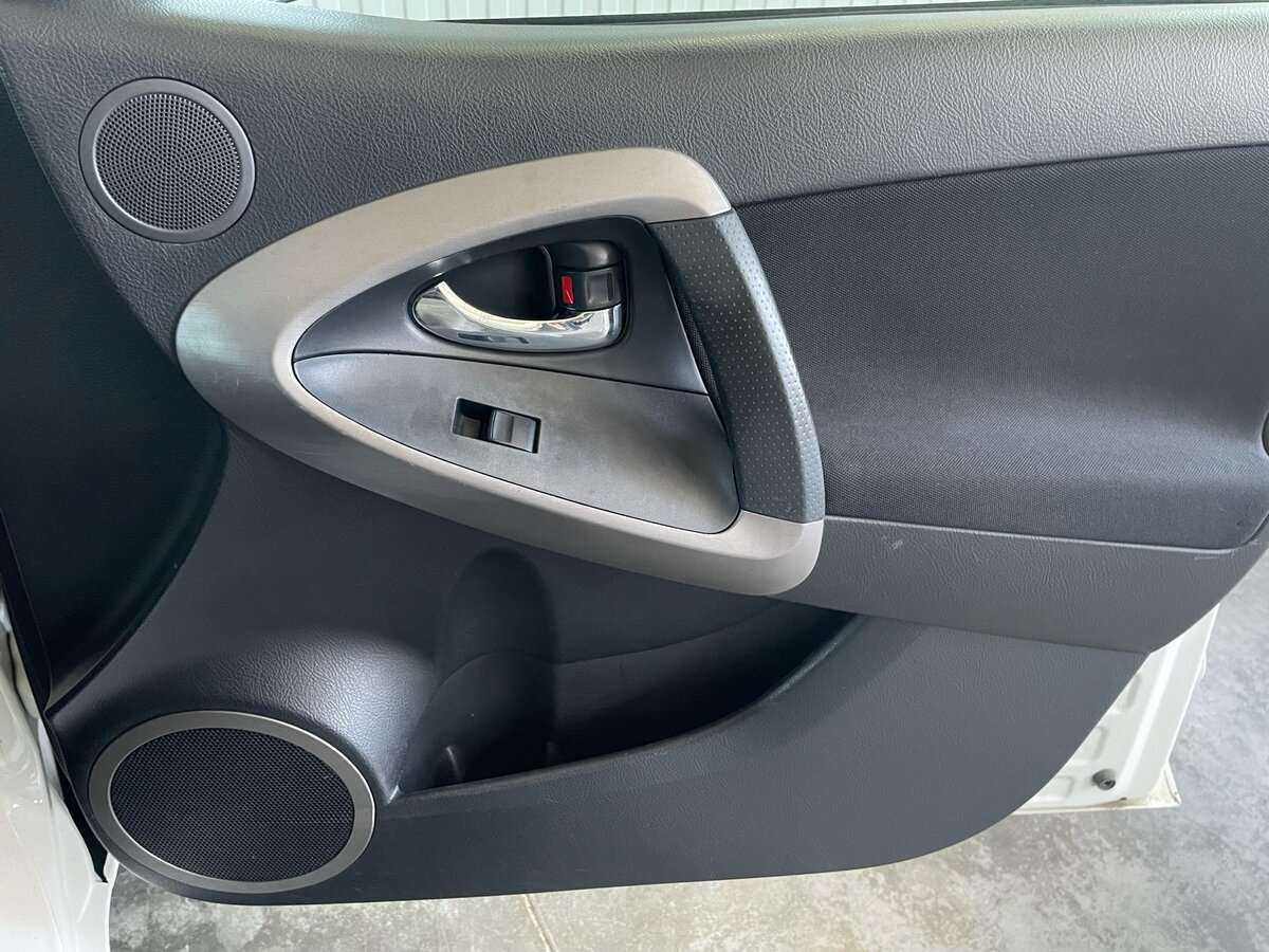 Купить Toyota RAV4, 2008, 256 808 км, фото №18