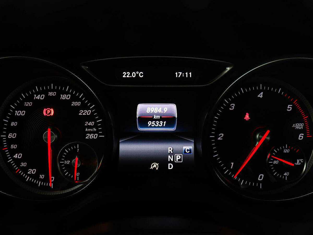 Купить Mercedes-Benz CLA 200 d, 2018, 95 000 км, фото №11