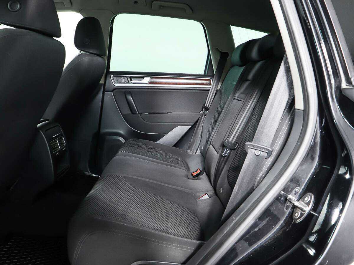 Купить Volkswagen Touareg, 2013, 321 298 км, фото №10