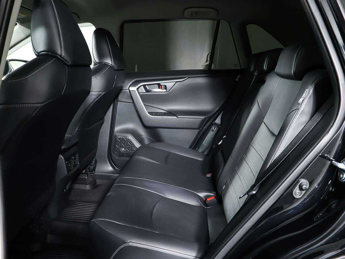 Купить Toyota RAV4, 2021, 26 565 км, фото №10