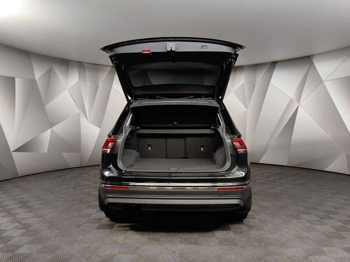Купить Volkswagen Tiguan, 2018, 82 646 км, фото №18