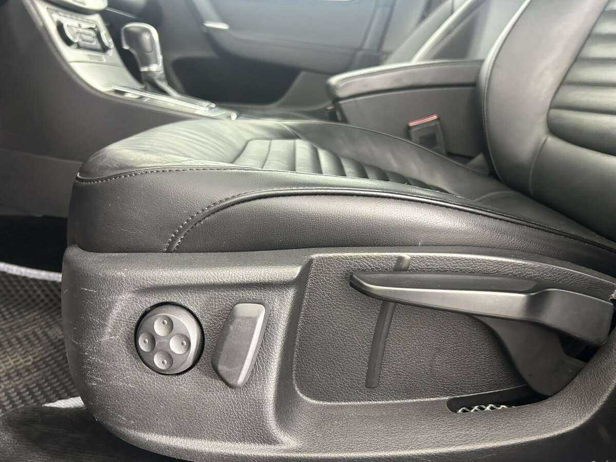 Купить Volkswagen Passat, 2011, 193 637 км, фото №10