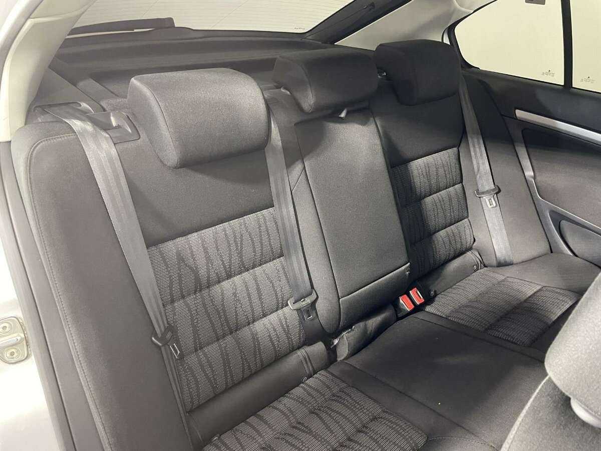 Купить Skoda Octavia, 2010, 235 600 км, фото №15
