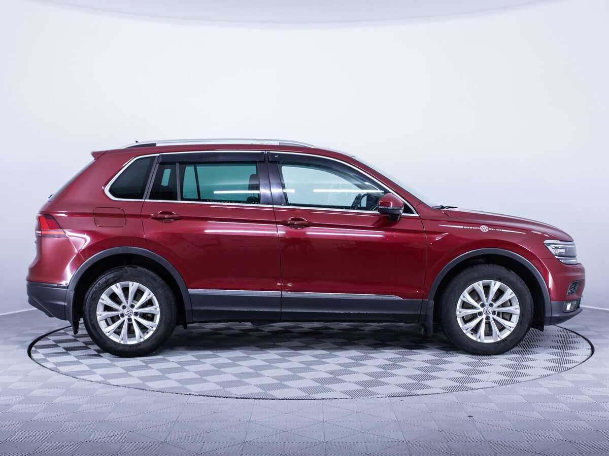Купить Volkswagen Tiguan, 2017, 77 147 км, фото №4
