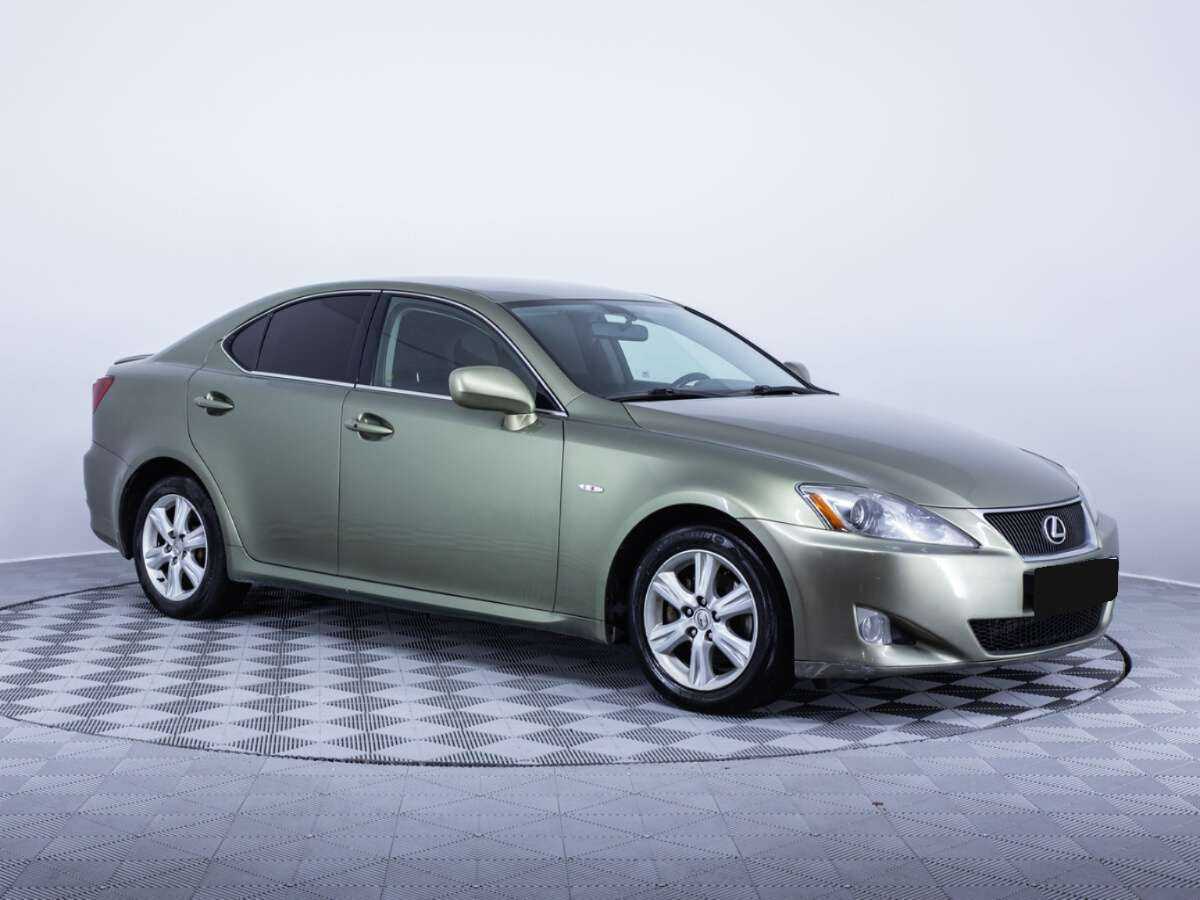 Lexus IS