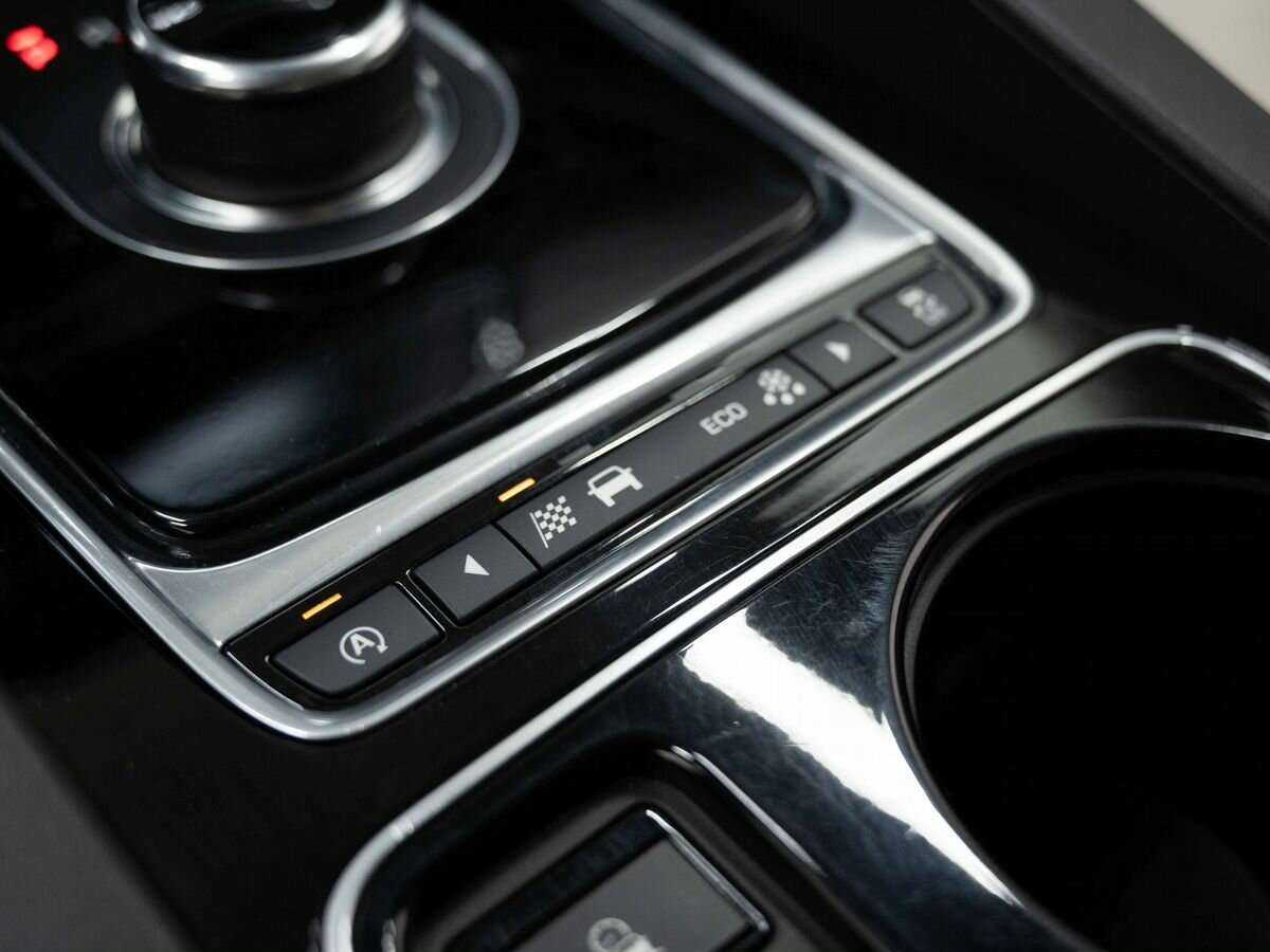 Купить Jaguar F-Pace, 2017, 94 000 км, фото №18