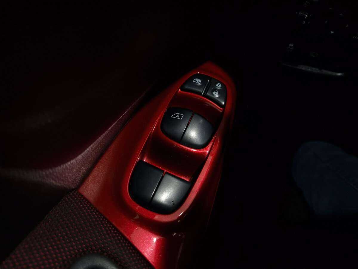 Купить Nissan Juke, 2011, 108 766 км, фото №7