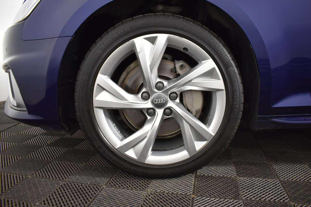 Купить Audi A4, 2018, 83 564 км, фото №10