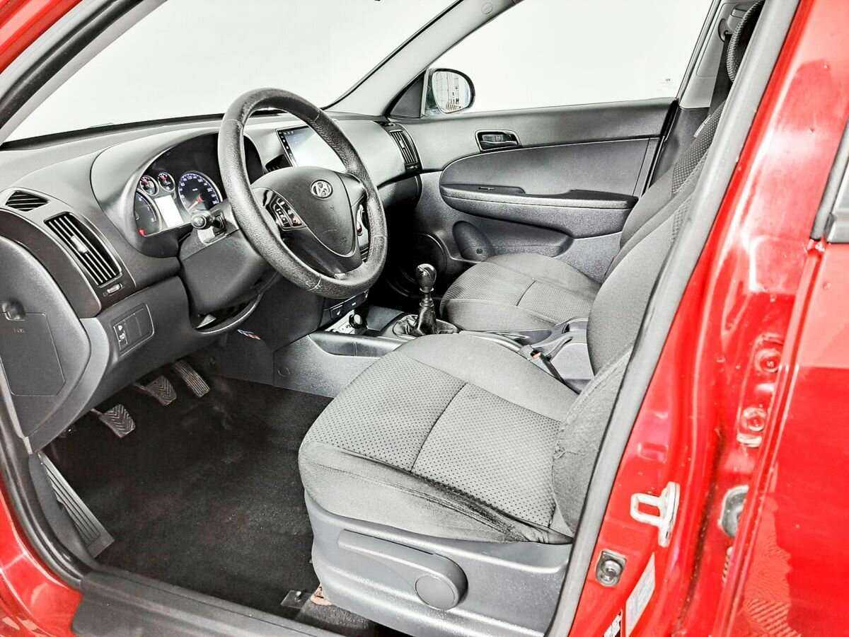 Купить Hyundai i30, 2009, 320 000 км, фото №14