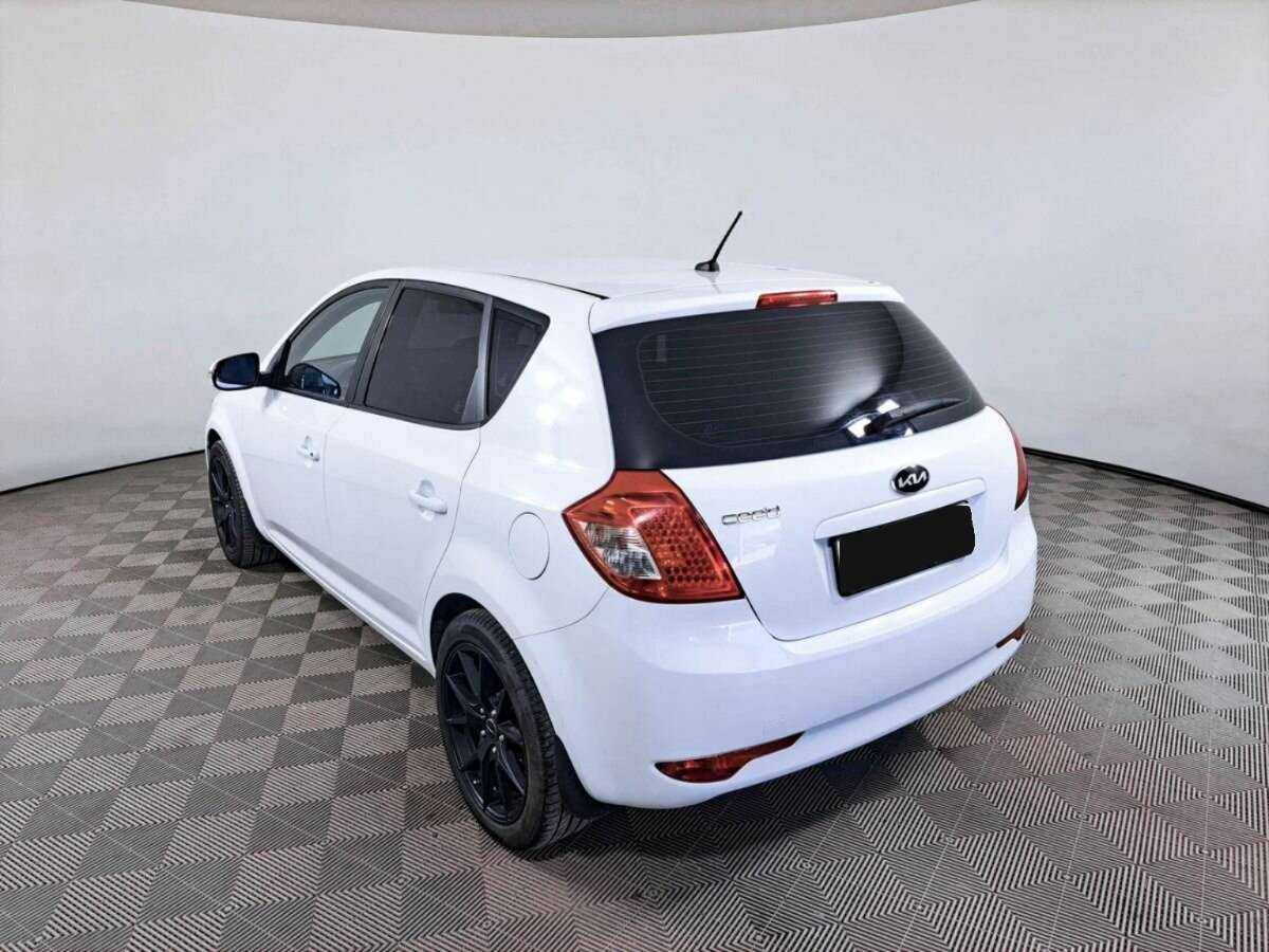 Купить Kia Ceed, 2010, 237 014 км, фото №7