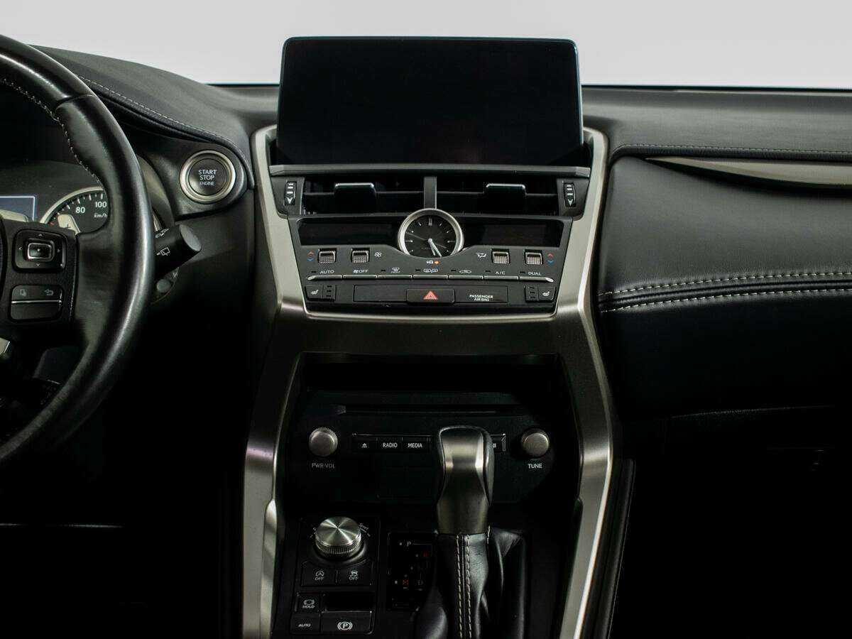 Купить Lexus NX 200, 2020, 69 294 км, фото №11