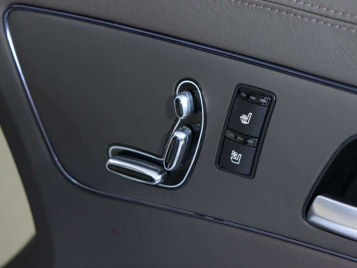 Купить Kia Quoris, 2013, 120 015 км, фото №15