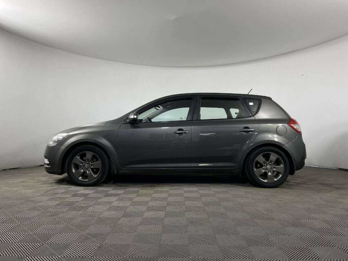 Купить Kia Ceed, 2011, 180 000 км, фото №5