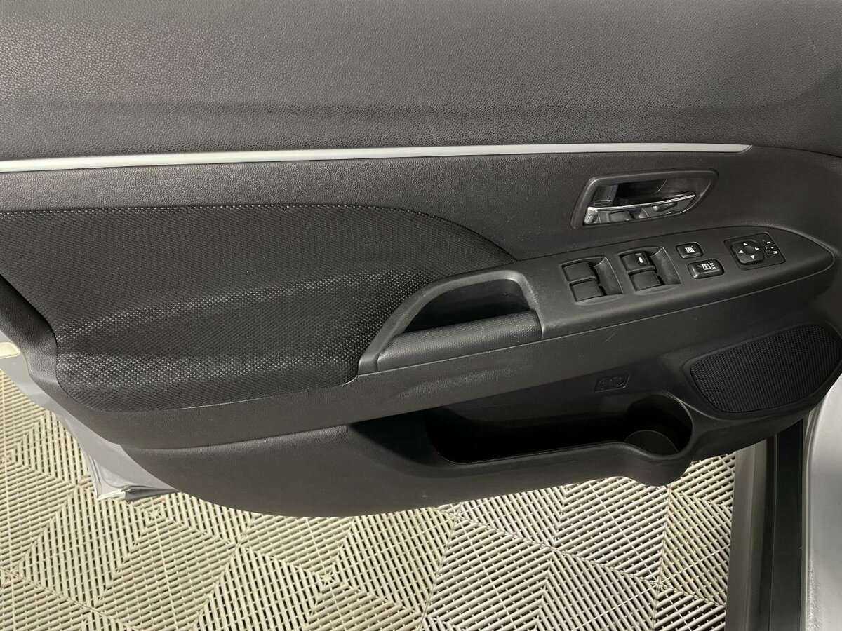 Купить Mitsubishi ASX, 2010, 69 223 км, фото №8